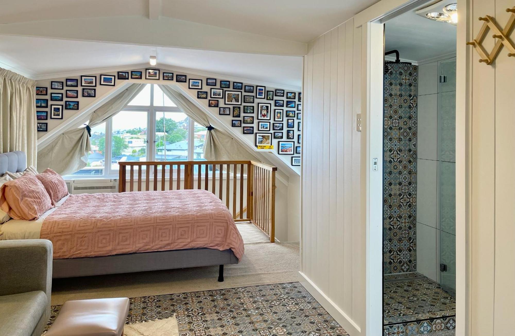 Lovely Brick Cottage With Amazing Water View Hobart Luaran gambar